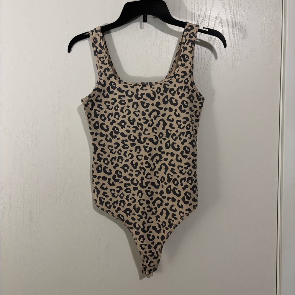Abercrombie & Fitch Tan and Black Bodysuit